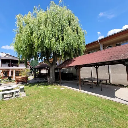 Korzo Penzión pre hostí