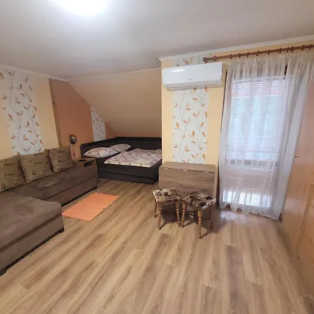 Korzo Penzión pre hostí Sturovo